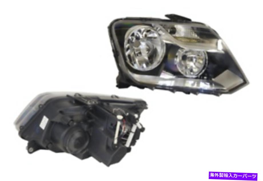 USヘッドライト Volkswagen Amarok 2H 2012-2016のヘッドライト右側 HEADLIGHT RIGHT HAND SIDE FOR VOLKSWAGEN AMAROK 2H 2012-2016【並行輸入品】