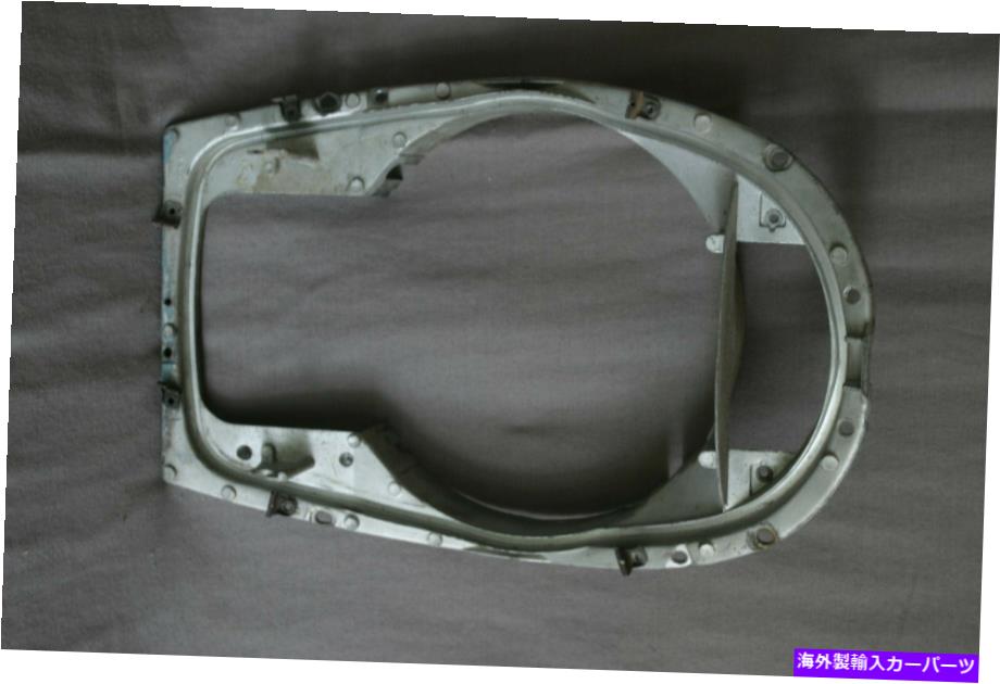 USヘッドライト メルセデスW108、W111、W112、ユーロスタイルヘッドライトフレームとクロムトリム Mercedes W108, W111, W112, EURO STYLE HEAD LIGHT FRAME AND CHROME TRIM【並行輸入品】