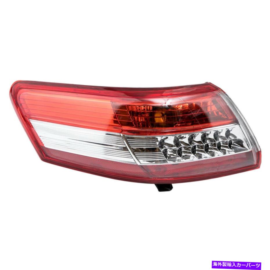USテールライト トヨタカムリXLE SE LE 2010-11 2.5L 3.5L用ラジエータ側バックアップテールライト Radiator Side Backup Tail Light For Toyota Camry XLE SE LE 2010-11 2.5L 3.5L【並行輸入品】