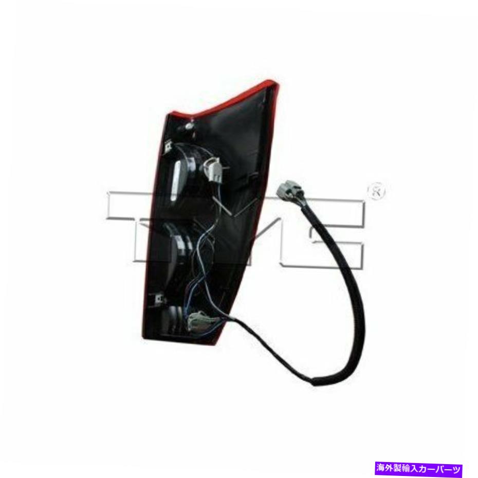 USテールライト TYC 11-5890-00テールライトアセンブリ左 TYC 11-5890-00 Tail Light Assembly Left【並行輸入品】