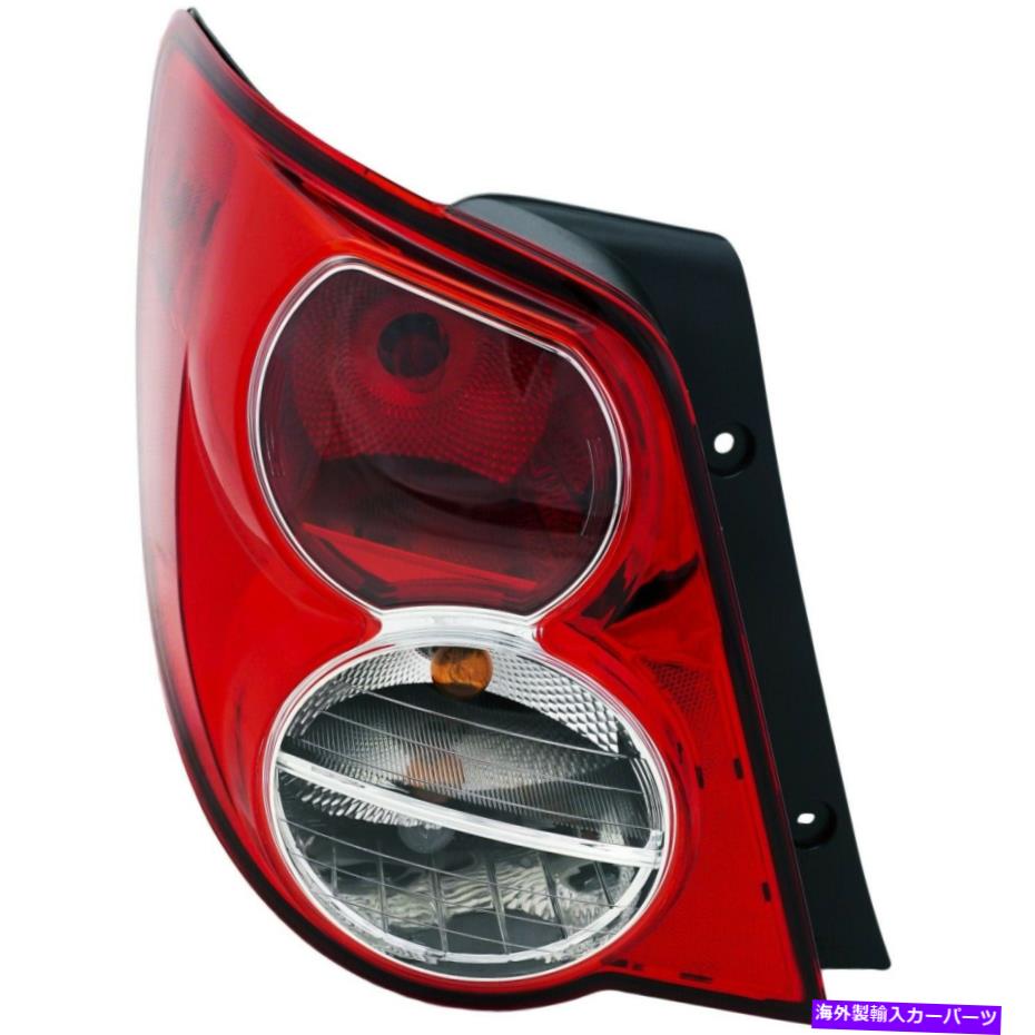 USテールライト 12-16シボレーソニックドライバーサイドセダンのためのテールライト Tail Light For 12-16 Chevrolet Sonic Driver Side Sedan【並行輸入品】