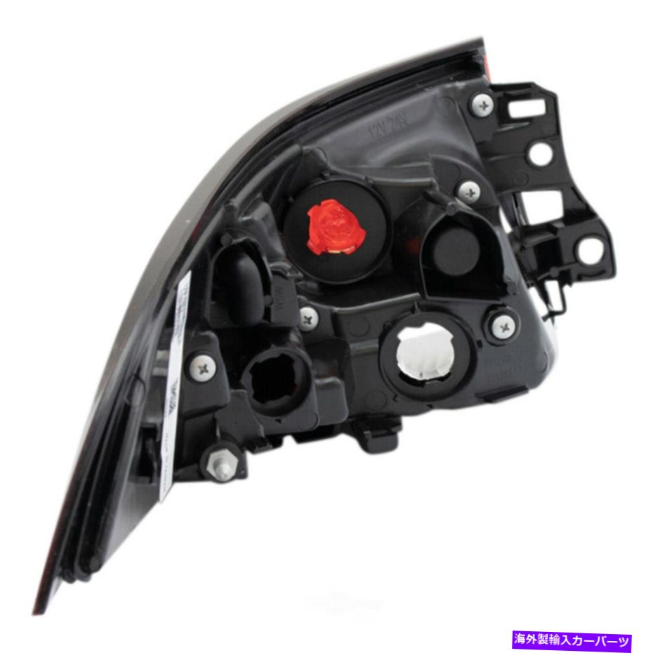 USテールライト テールライトDIY Solutions LHT09515は2020年のトヨタカローラに合っています Tail Light DIY SOLUTIONS LHT09515 fits 2020 Toyota Corolla【並行輸入品】