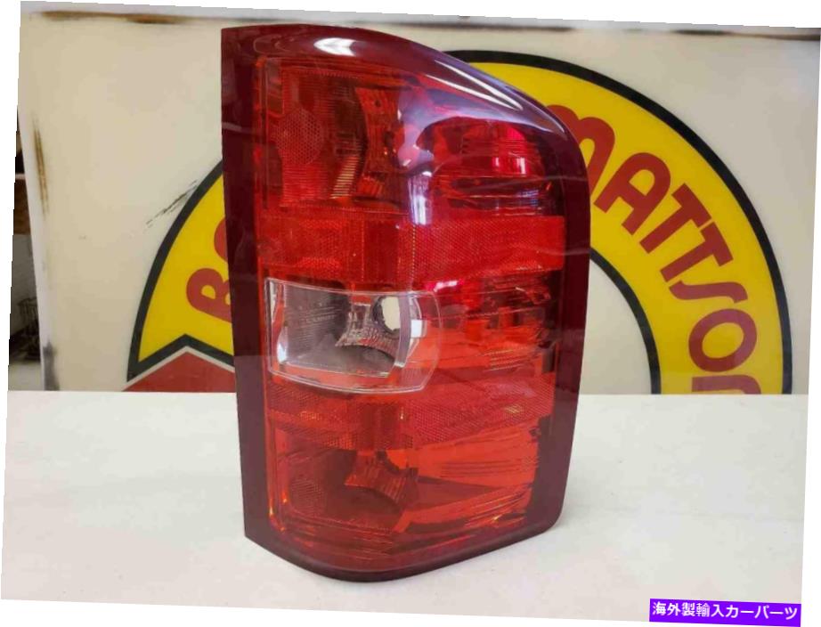 USテールライト テールライトランプ25958483シボリーシルバードー1500右RH 07 08 2009 2010 11 12 13 TAIL LIGHT LAMP 25958483 CHEVY SILVERADO 1500 RIGHT RH 07 08 2009 2010 11 12 13【並行輸入品】