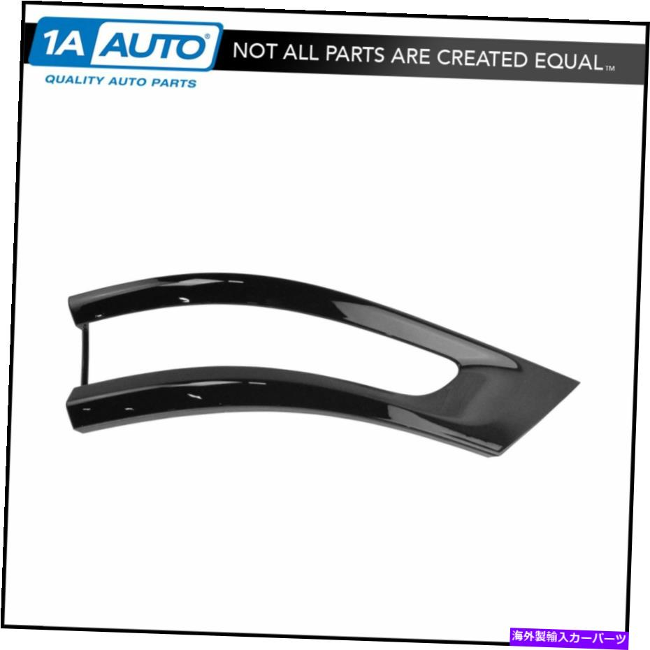 USテールライト ジープグランドチェロキーグロストラックのためのOEMブラックアウターTaillightベゼルRH新しい OEM Black Outer Taillight Bezel RH for Jeep Grand Cherokee Gloss Truck New【並行輸入品】