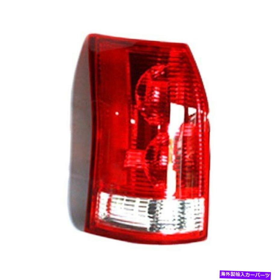 USテールライト Saturn VUE 2002-2007 TYC 11-6132-01ドライバ側の交換テールライト For Saturn Vue 2002-2007 TYC 11-6132-01 Driver Side Replacement Tail Light【並行輸入品】