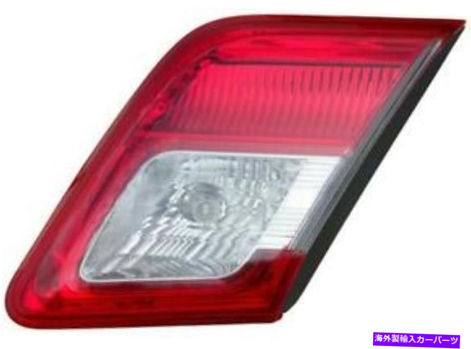 USテールライト 2010-2011のテールライトTOYOTA CAMRY LE 1611662-AA Tail Light for 2010-2011 Toyota Camry LE 1611662-AA【並行輸入品】