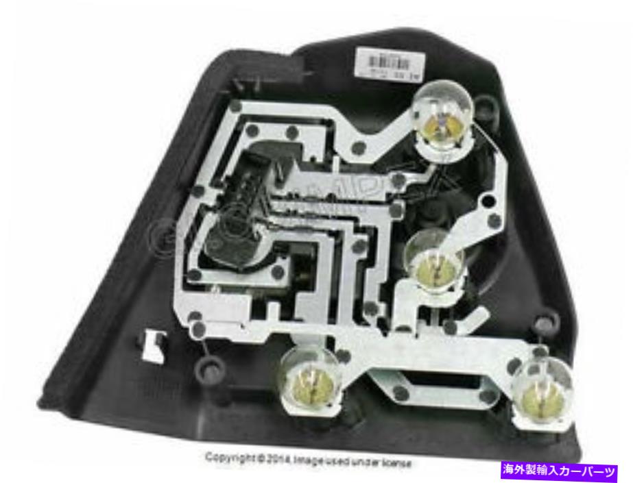 USテールライト Taillight権利/助手席側OEM用BMW E46（01-05セダン）電球キャリア BMW E46 (01-05 Sedan) Bulb Carrier for Taillight RIGHT / Passenger side OEM【並行輸入品】