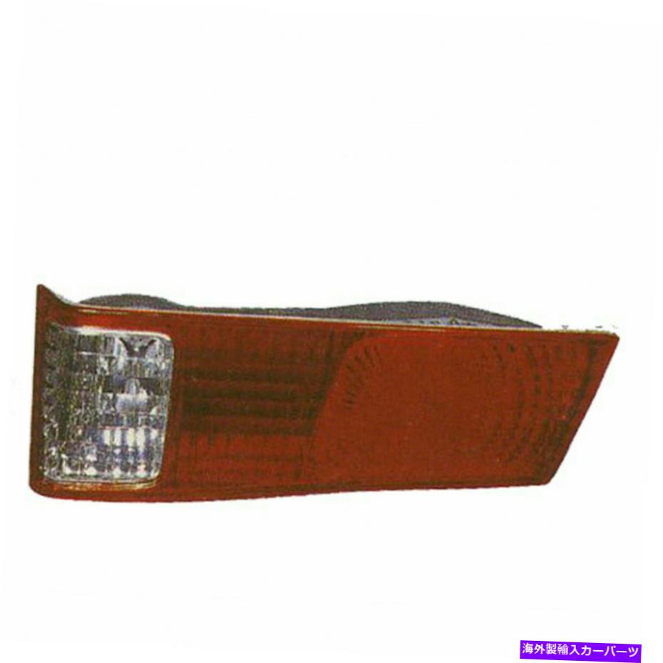 USテールライト TO2883101 2000-2001トヨタカムリー旅客サイドインナーテールライトカーパ TO2883101 Fits 2000-2001 Toyota Camry Passenger Side Inner Tail Light CAPA【並行輸入品】
