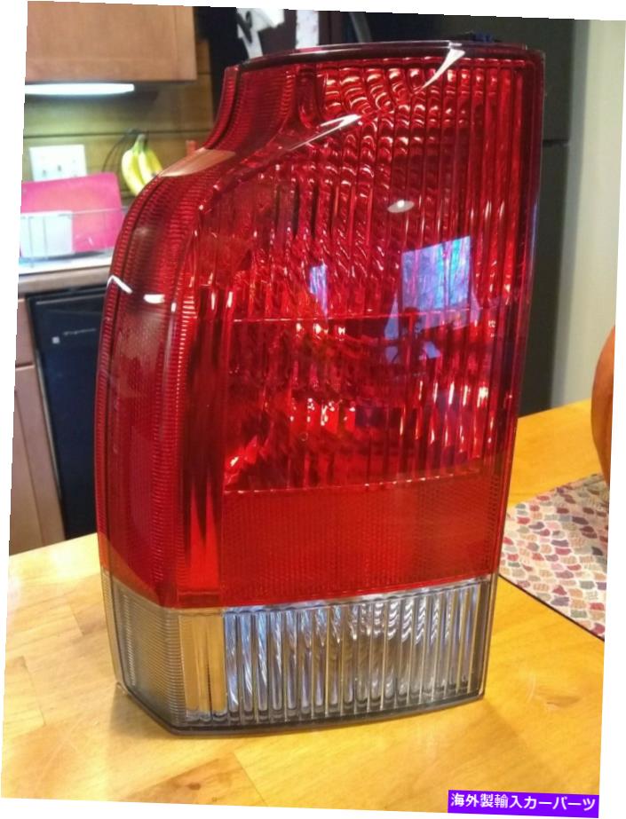 USテールライト 01 - 04 VL V-70 / XC-70ローリーテールライト 01 - 04 VL V-70 / XC-70 Lower Tail Light【並行輸入品】 35,688円