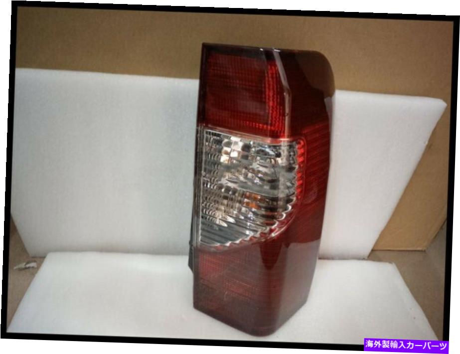 USテールライト 1ピース左車のタオライトアセンブリアセンブリリアブレーキライトターンシグナルパラディン 1pcs Left Car Taillight Assembly Rear Brake Light Turn Signal For Nissan Paladin【並行輸入品】