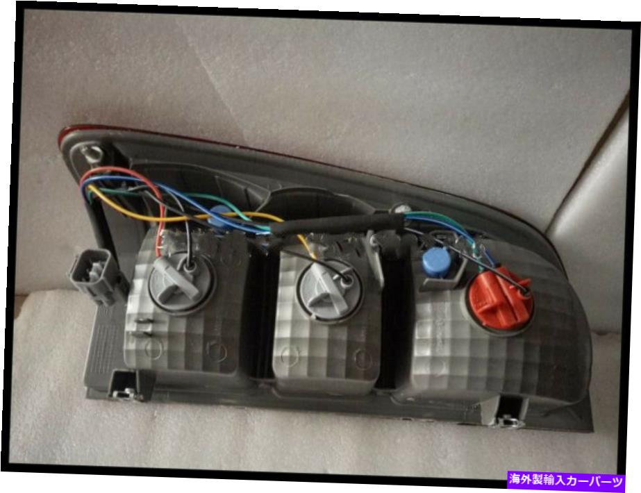 USテールライト 1 * RHリアバンパーランプTaillightターン信号のためのTaillightターンシグナル2004-2011 1* RH Rear Bumper Lamp Taillight Turn Signal For Toyota HILUX VIGO 2004-2011【並行輸入品】