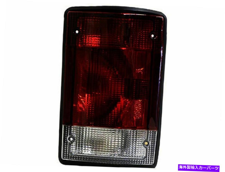 USテールライト 2004-2014 Ford E150テールライトアセンブリ右 - 助手席側13151PV 2010 For 2004-2014 Ford E150 Tail Light Assembly Right - Passenger Side 13151PV 2010【並行輸入品】