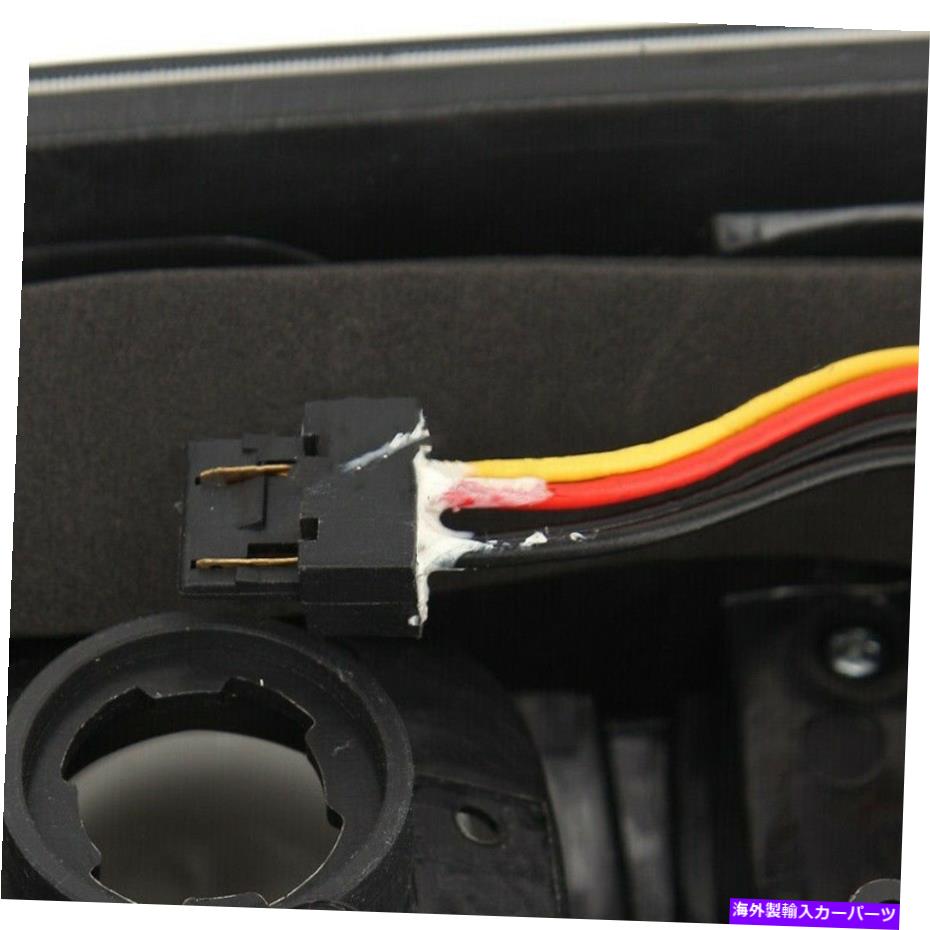USテールライト 日産パトロールGU Y61 2001-2004 RS用サイドリアブレーキテールライト Side Rear Brake Tail Light For NISSAN PATROL GU Y61 2001-2004 RS【並行輸入品】