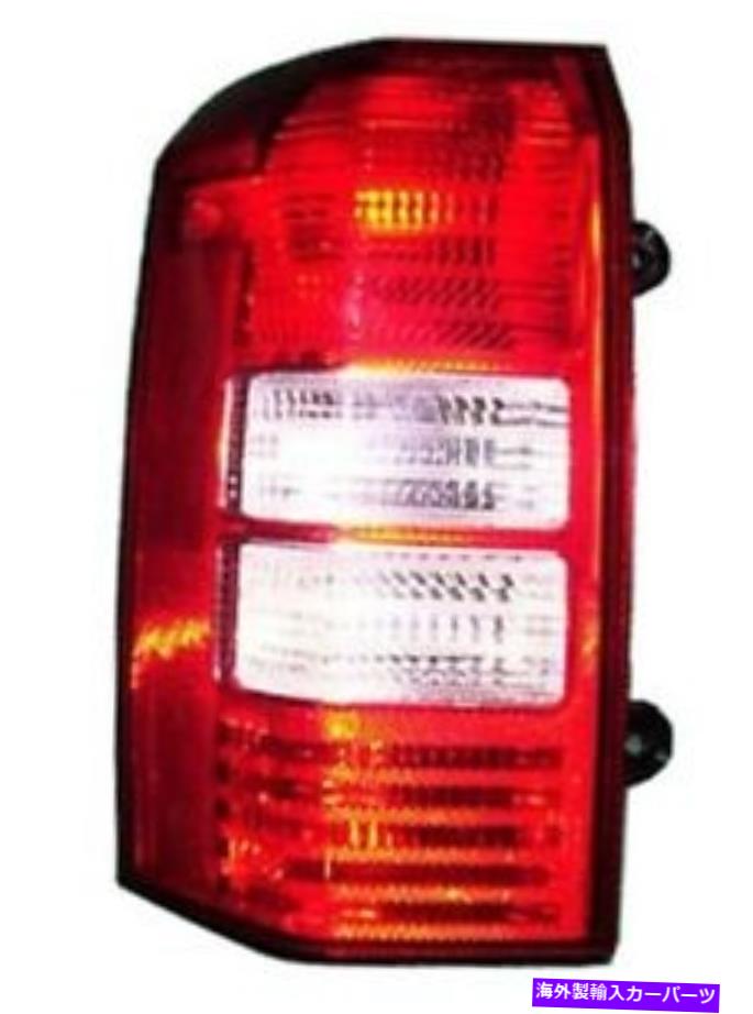 USテールライト 新しい交換2ホールテールライトランプアセンブリLH / 2008-10ジープパトリオット New Replacement 2-hole Taillight Lamp Assembly LH / FOR 2008-10 JEEP PATRIOT【並行輸入品】
