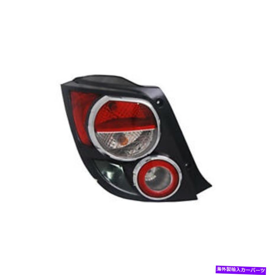 USテールライト 新しいプレミアムフィットドライバーサイドテールライトアセンブリ42407868カーパ New Premium Fit Driver Side Tail Light Assembly 42407868 CAPA【並行輸入品】