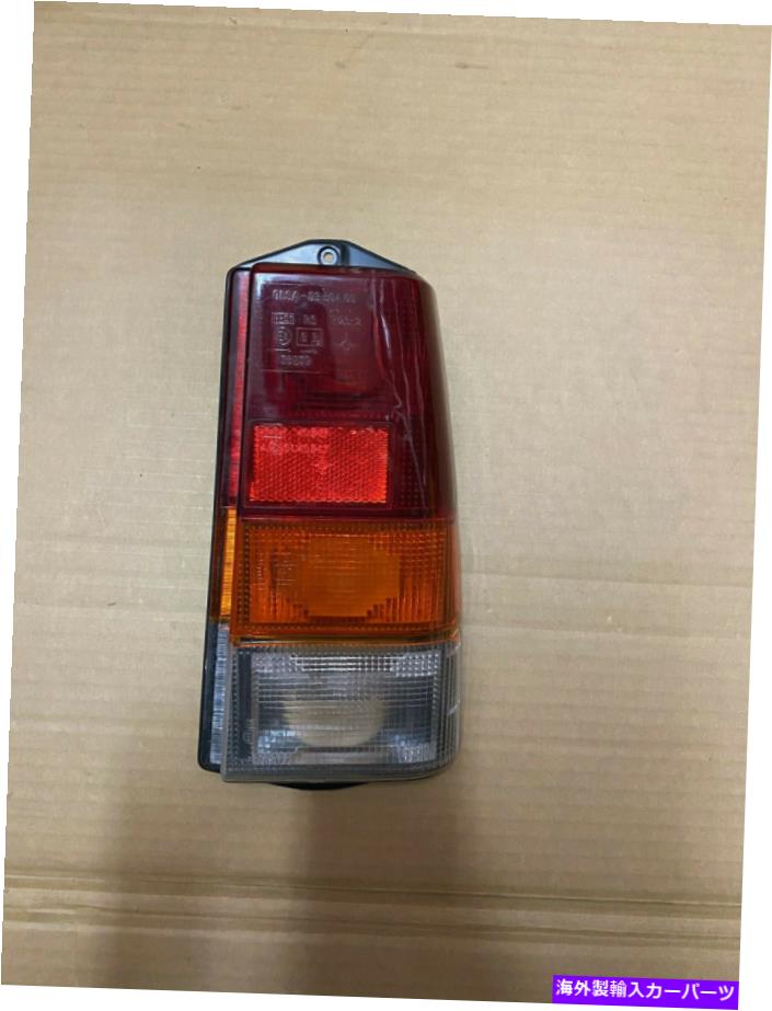 USテールライト Fiat Pandaのテールランプ80-86右（141） GENUINE OLSA FIAT TAIL LIGHT,TAIL LAMP FOR FIAT PANDA 80-86 RIGHT (141)【並行輸入品】