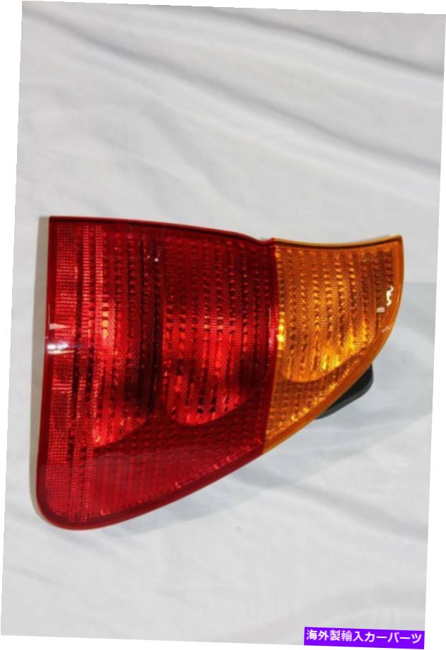 USテールライト サイドパネルの後部ライト、BMW X5 E-53用の右 Rear light in the side panel, right for BMW X5 E-53【並行輸入品】