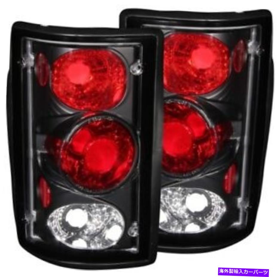 USテールライト Anzo 211051テールライトアセンブリ2PC for 03-06 Ford E-250 New Anzo 211051 Tail Light Assembly 2pc For 03-06 Ford E-250 NEW【並行輸入品】