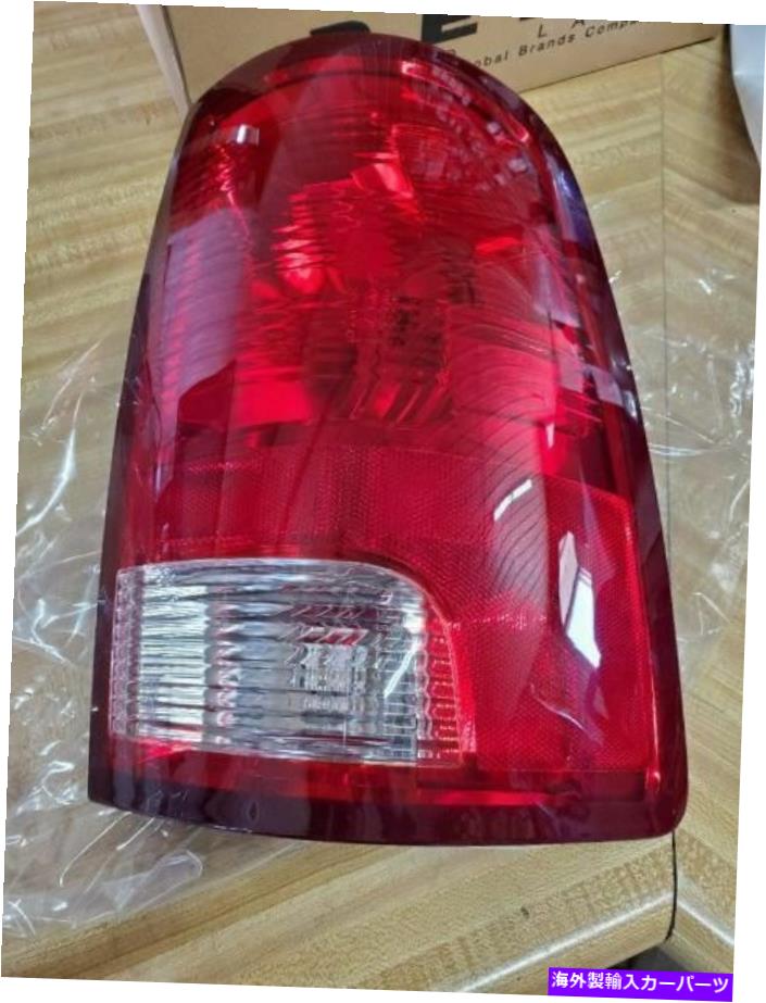 USテールライト ドライバー左テールライト白熱灯09-18 Dodge 1500ピックアップ386650 Driver Left Tail Light Incandescent Fits 09-18 DODGE 1500 PICKUP 386650【並行輸入品】