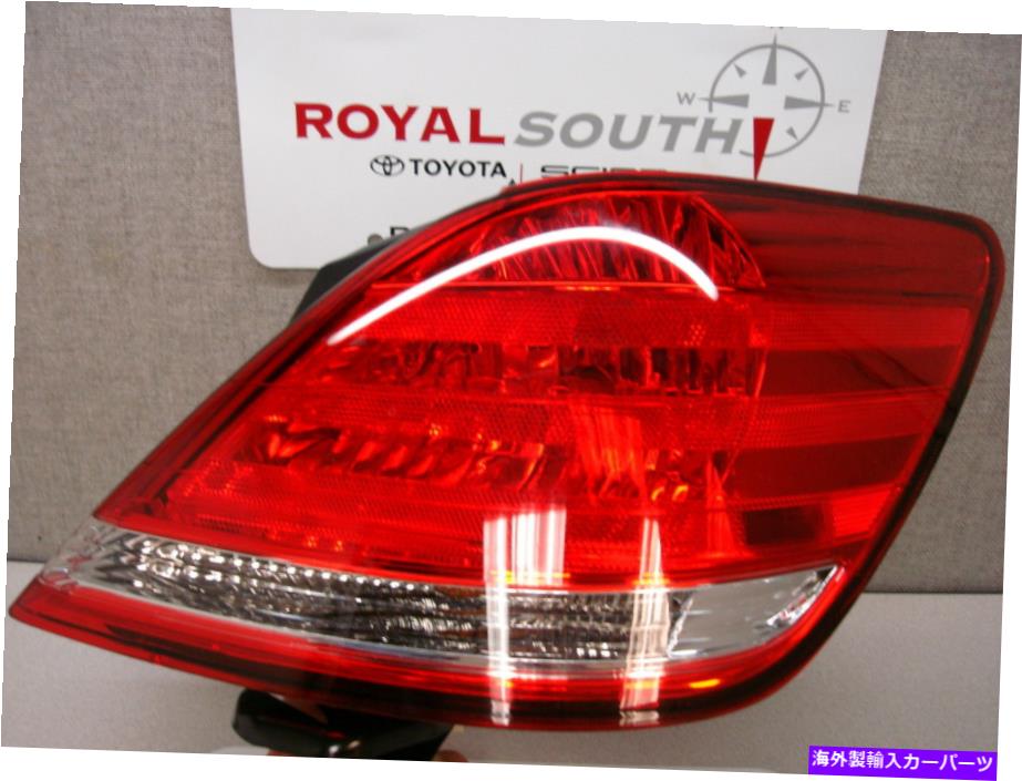 USテールライト トヨタアバロン2005 - 2010 RT右後部アウターテールライトランプ純正OEM OE Toyota Avalon 2005 - 2010 RT Right Rear Outer Tail Light Lamp Genuine OEM OE【並行輸入品】