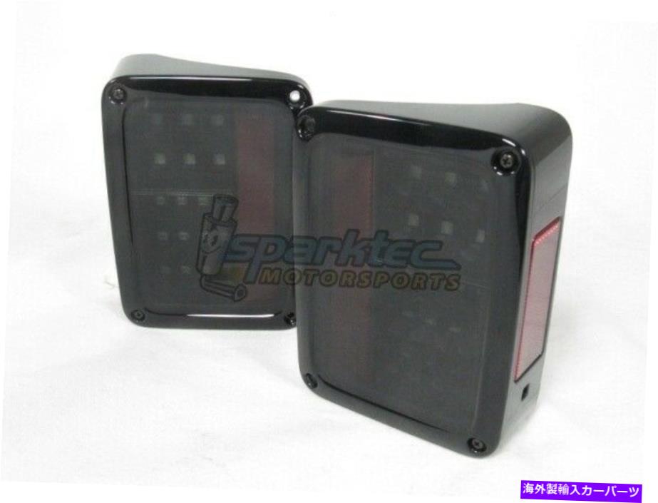 USテールライト 2007-2018ジープ・ルランラーjk jkuのためのスパイダー自動LEDテールライトブラックスモークペア Spyder Auto LED Tail Lights Black Smoke Pair for 2007-2018 Jeep Wrangler JK JKU【並行輸入品】