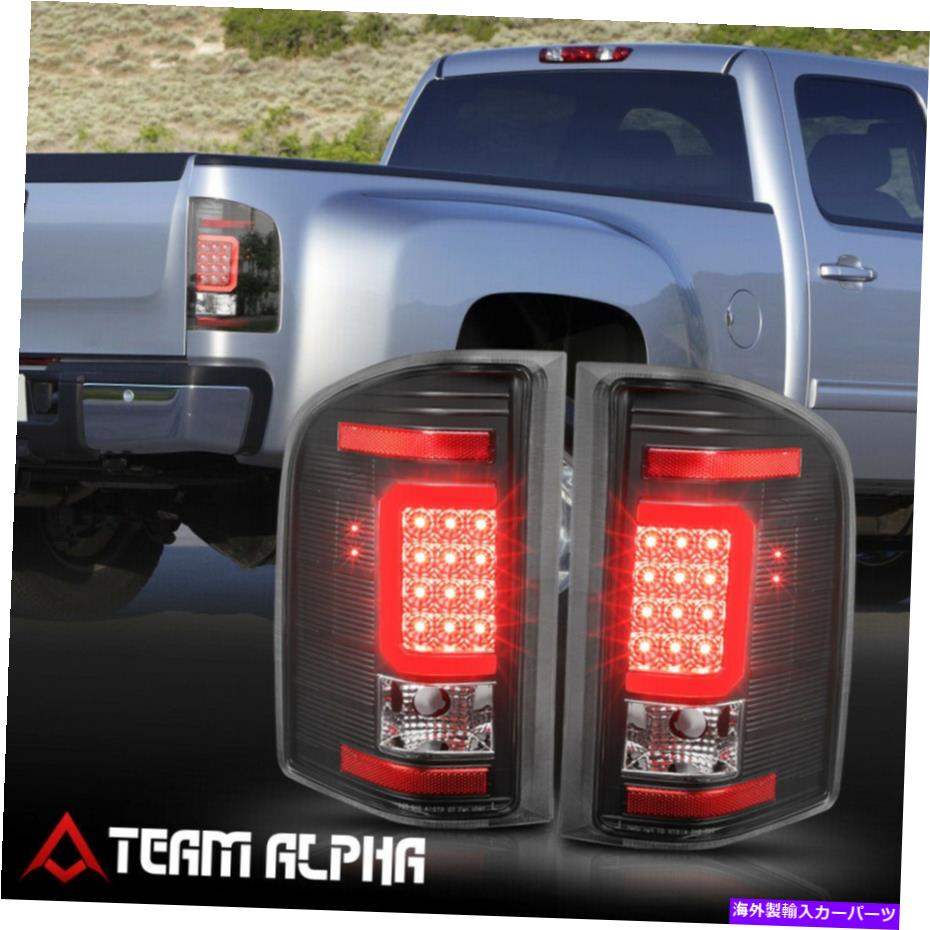 USテールライト フィット2007-2014 Chevy Silverado {LED Red C-Bar}黒/クリアブレーキランプテールライト Fits 2007-2014 Chevy Silverado {LED RED C-BAR} Black/Clear Brake Lamp Tail Light【並行輸入品】