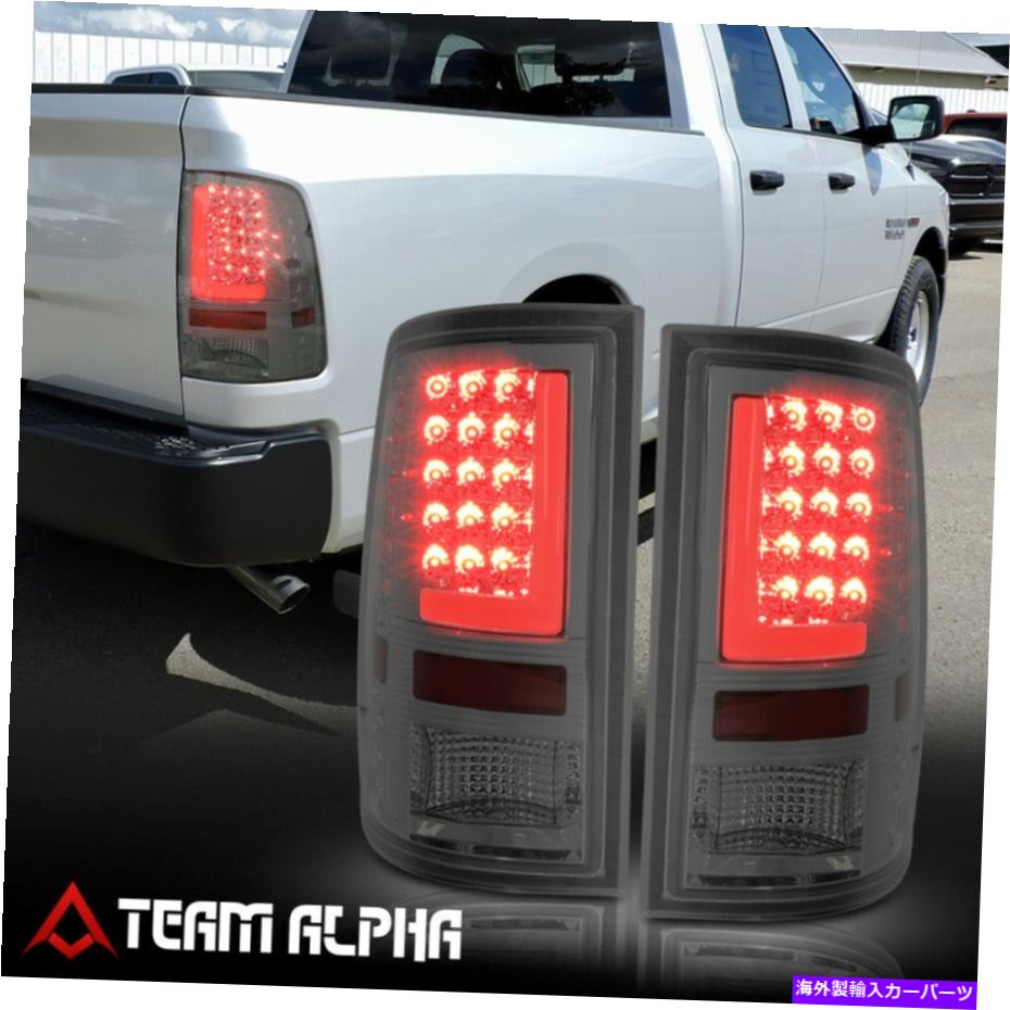USテールライト フィット2009-2017 Dodge Ram {LED RED L-BAR}クロム/スモークブレーキランプリアテールライト Fits 2009-2017 Dodge Ram {LED RED L-BAR} Chrome/Smoke Brake Lamp Rear Tail Light【並行輸入品】