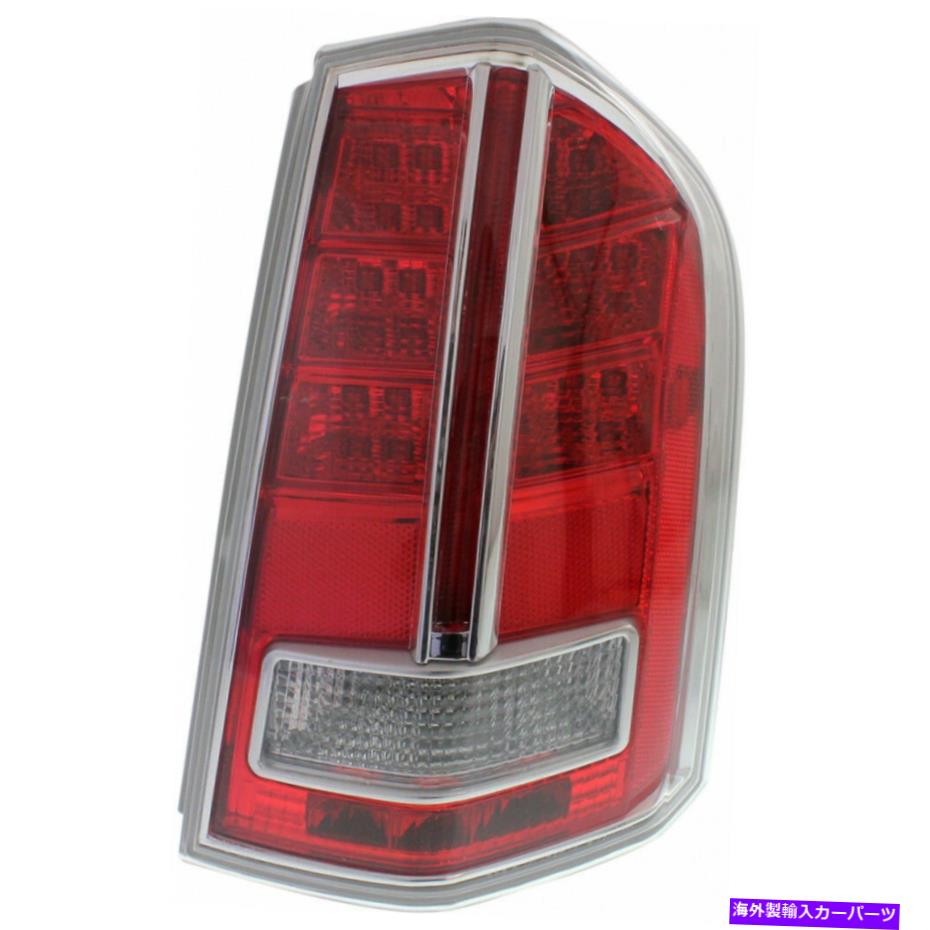 USテールライト フィット2011-2012クライスラー300助手席側（クロム）テールライトクロームドット Fits 2011-2012 Chrysler 300 Passenger Side (Chrome) Tail Light Chrome DOT【並行輸入品】