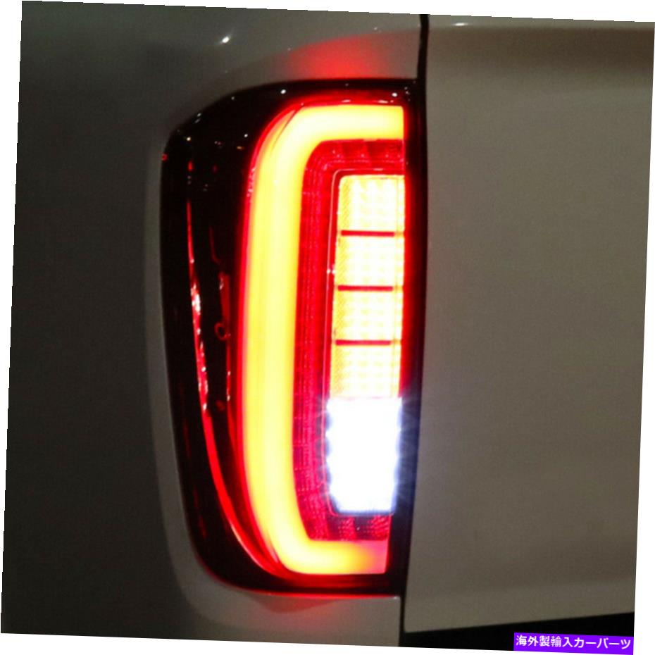 USテールライト LEDテールライトリアランプフィット日産ナバラNP300 D23 2015 2016 2017 2018 2018 2019 LED Tail Light Rear Lamp Fit Nissan Navara NP300 D23 2015 2016 2017 2018 2019【並行輸入品】