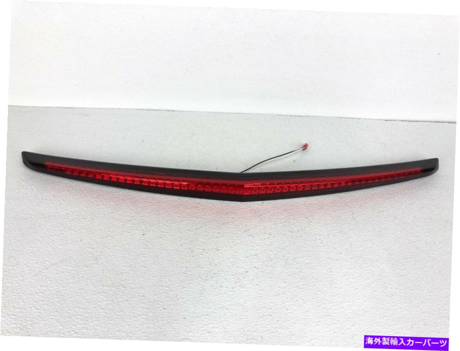 USテールライト 新着！ OEM 2008-2013キャデラックCTSセダントランク3番目のLEDブレーキライトGM20818938 NEW! OEM 2008-2013 CADILLAC CTS SEDAN TRUNK THIRD LED BRAKE LIGHT GM20818938【並行輸入品】