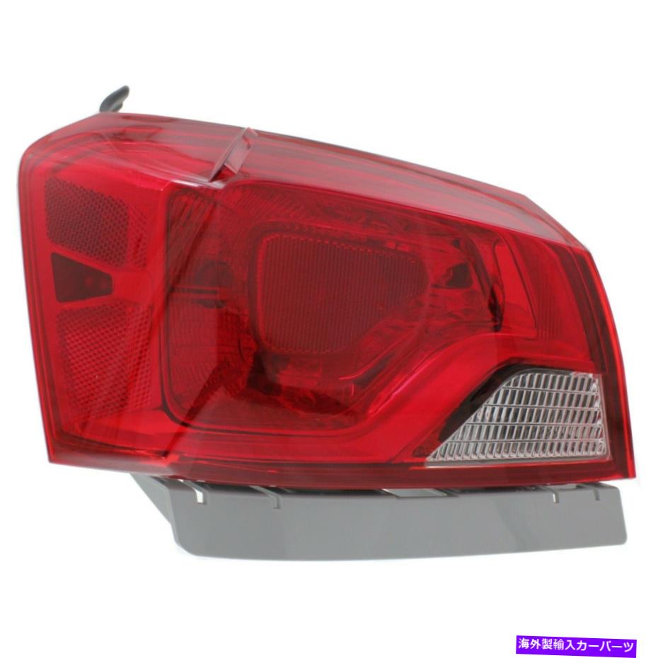 USテールライト 2014-2018 Chevy Impalaのハロゲンテールライト左外側透明/赤レンズW /電球 Halogen Tail Light For 2014-2018 Chevy Impala Left Outer Clear/Red Lens w/ Bulbs【並行輸入品】
