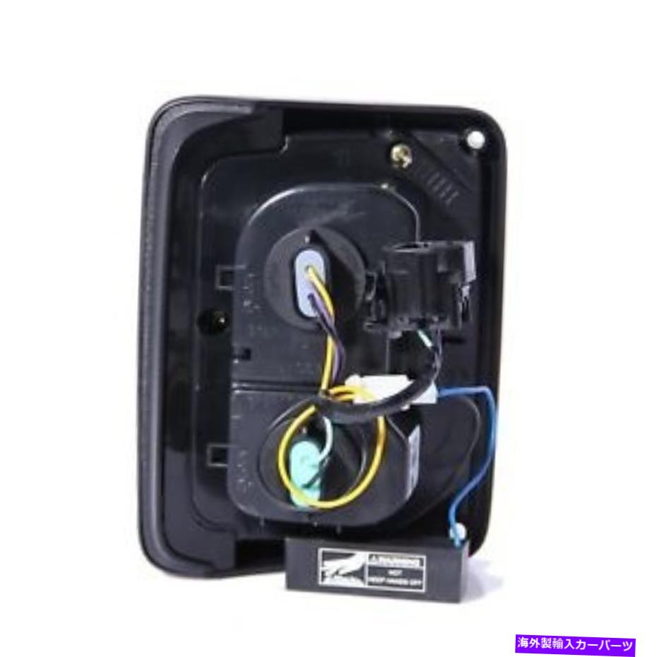 USテールライト Anzo USA 311203テールライトアセンブリ収集07-18ラングラー（JK） Anzo USA 311203 Tail Light Assembly Fits 07-18 Wrangler (JK)【並行輸入品】