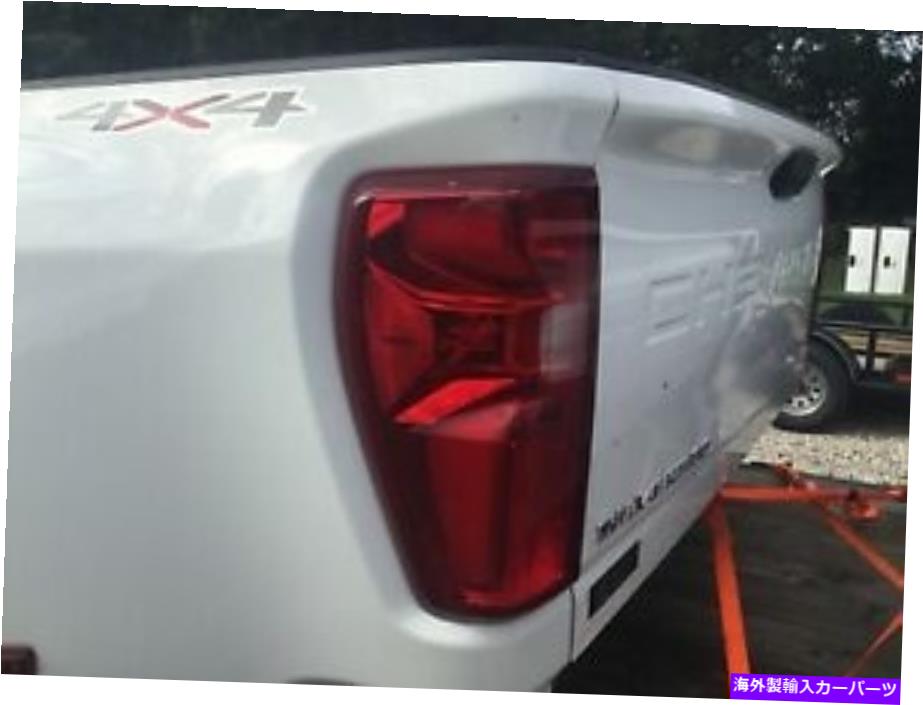 USテールライト 2020 Silverado 3500 ledelly Tail Light LED。運転者側左。新しい離陸 2020 Silverado 3500 Dually Tail Light LED. Driver Side. Left. New Takeoff【並行輸入品】