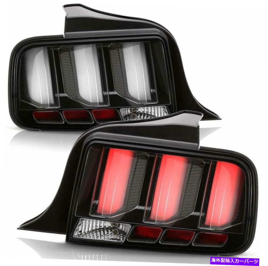 USテールライト フォード05-09マスタングブラックLEDチューブ順次ターン信号テールライトブレーキランプ Ford 05-09 Mustang Black LED Tube Sequential Turn Signal Tail Lights Brake Lamps【並行輸入品】