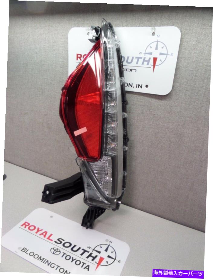 USテールライト トヨタプリウスプライム2017-2021右後ターンシグナルバンパーライト本物のOE OEM Toyota Prius Prime 2017-2021 Right Rear Turn Signal Bumper Light Genuine OE OEM【並行輸入品】