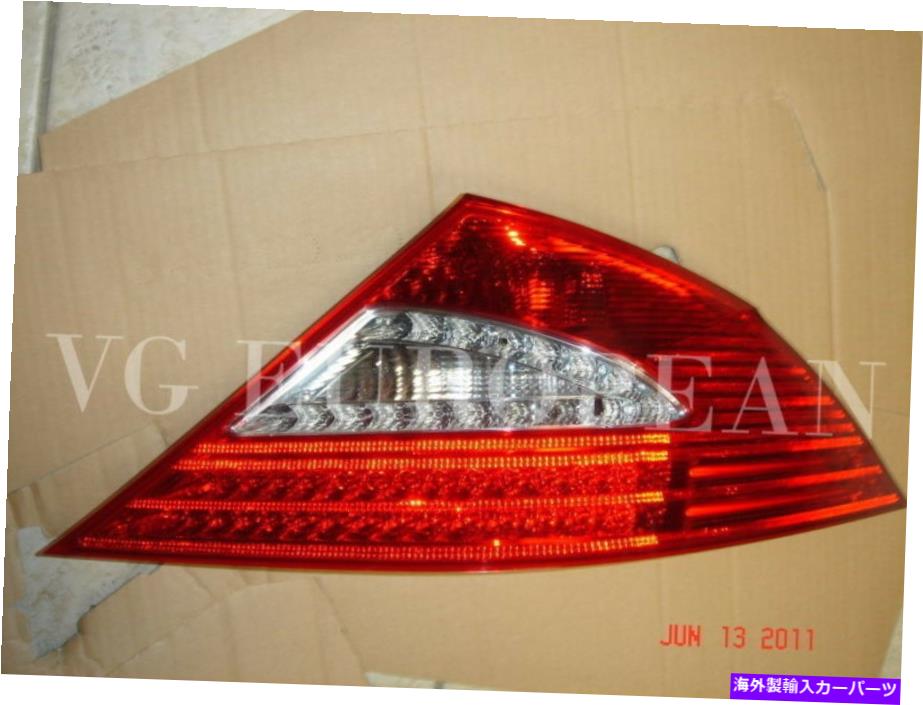 USテールライト メルセデスベンツCLSクラス本物の右テールライトリアランプCLS63 CLS550 09+ NEW Mercedes-Benz CLS-Class Genuine Right Tail Light Rear Lamp CLS63 CLS550 09+ NEW【並行輸入品】｜Us Custom Parts Shop USDM