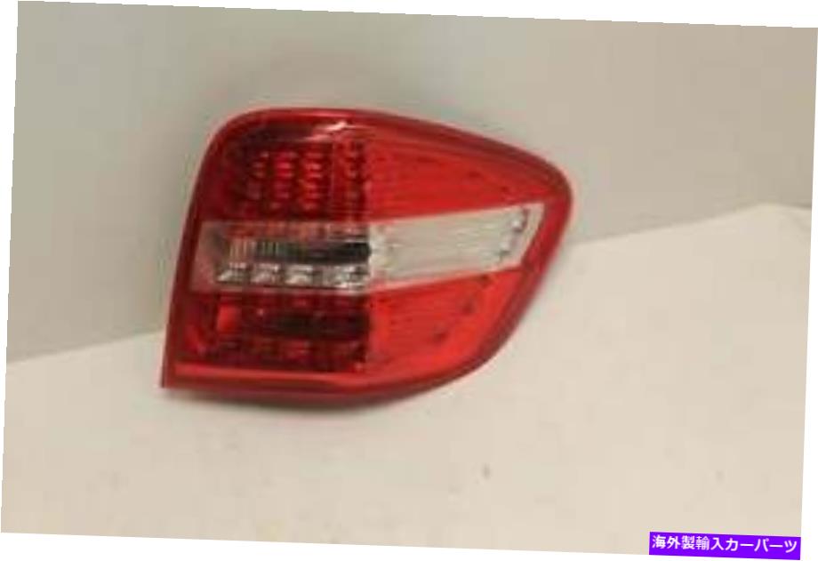USテールライト 新しい本物のメルセデスベンツ後部右テールライトランプML320 ML350 ML450 ML550 New Genuine Mercedes Benz Rear Right Tail Light Lamp ML320 ML350 ML450 ML550【並行輸入品】