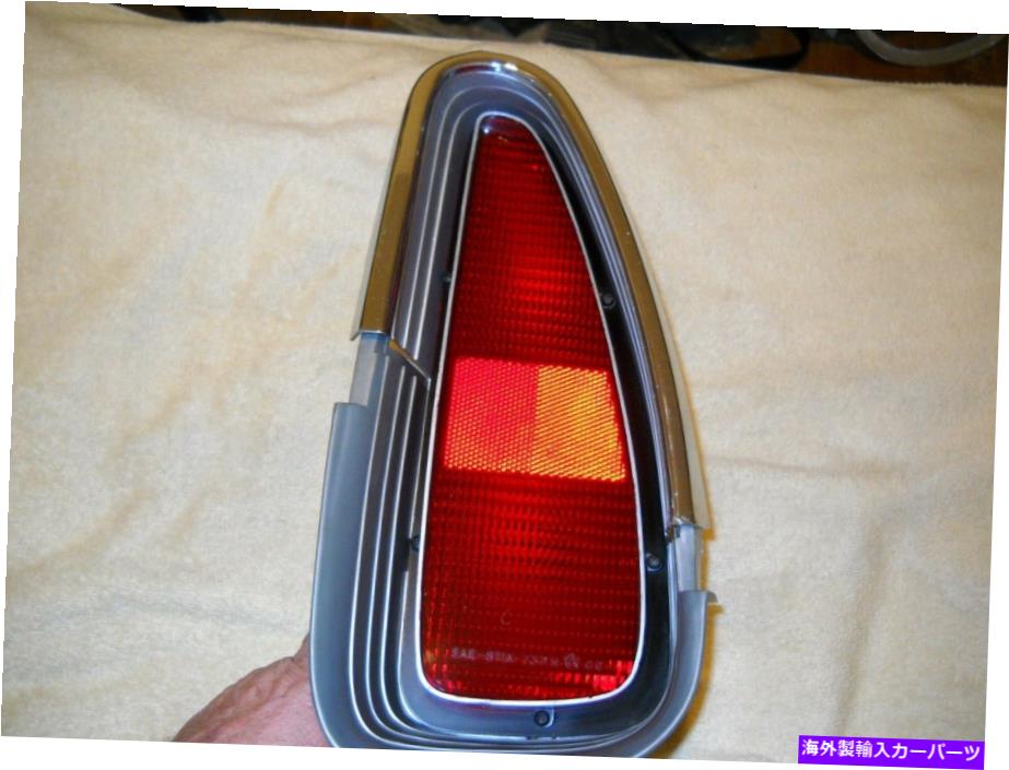 USテールライト Nos Mopar 1973 Plymouth Furyコンプリートテールライトアセンブリ希少・素敵! NOS Mopar 1973 Plymouth Fury Complete Tail Light Assembly Rare and Nice!【並行輸入品】|Us Custom Parts Shop USDM