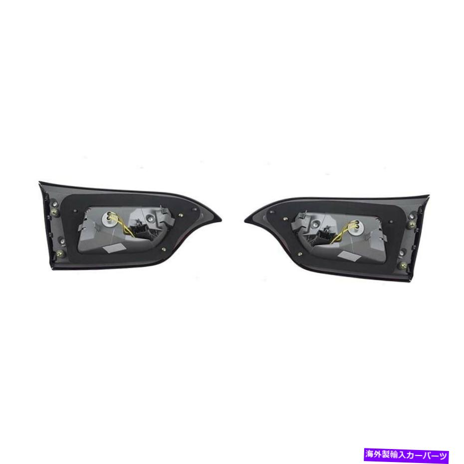 USテールライト インナーテールライトの新しいペアはジープチェロキー2014-2016 68102920AC CH2802104 NEW PAIR OF INNER TAIL LIGHTS FITS JEEP CHEROKEE 2014-2016 68102920AC CH2802104【並行輸入品】
