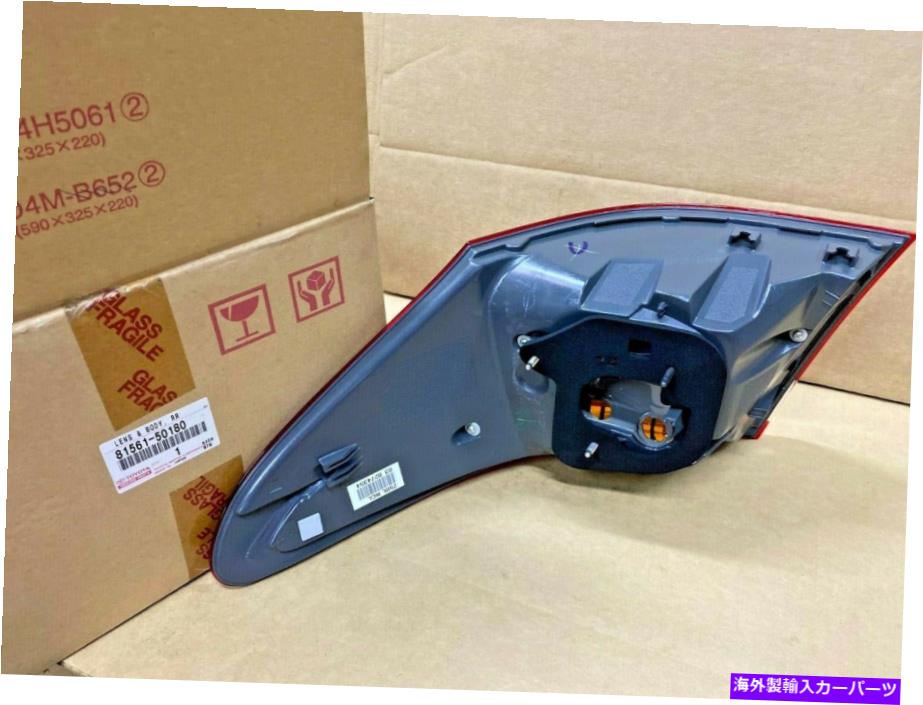 USテールライト 2008-2010 LS400HL OEM Lexus 8156150180リアコンバランプレンズ＆ボディ左左半末81561-50180 2008-2010 LS400hL OEM LEXUS 8156150180 REAR COMBOLAMP LENS&BODY LEFT 81561-50180【並行輸入品】