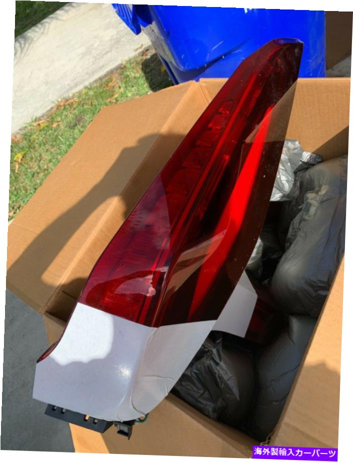 USテールライト 2019-2020キャデラックXT4 LEDテールライトOEM 84629092正しい新しいOEM 2019-2020 Cadillac XT4 LED Tail Light OEM 84629092 RIGHT NEW OEM【並行輸入品】