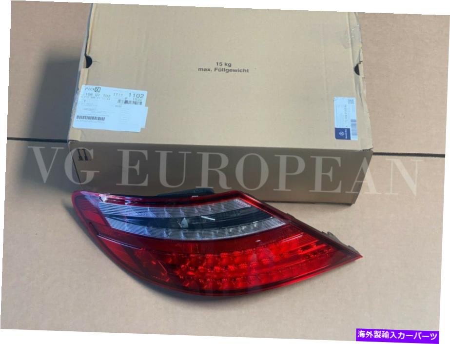 USテールライト メルセデスベンツSLKクラスの本物の左テールライト、リアランプ新しいSLK250 SLK350 AMG Mercedes-Benz SLK-Class Genuine Left Tail Light,Rear Lamp NEW SLK250 SLK350 AMG【並行輸入品】