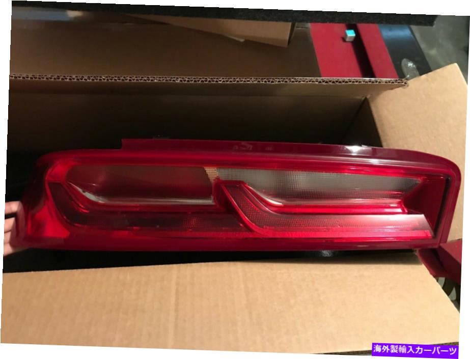 USテールライト OEM Chevy Camaro 6th Gen右/左RSテールライトPart 84136778/9ダメージなし OEM Chevy Camaro 6th Gen RIGHT/LEFT Non-RS Tail Lights Part 84136778/9 NO DAMAGE【並行輸入品】