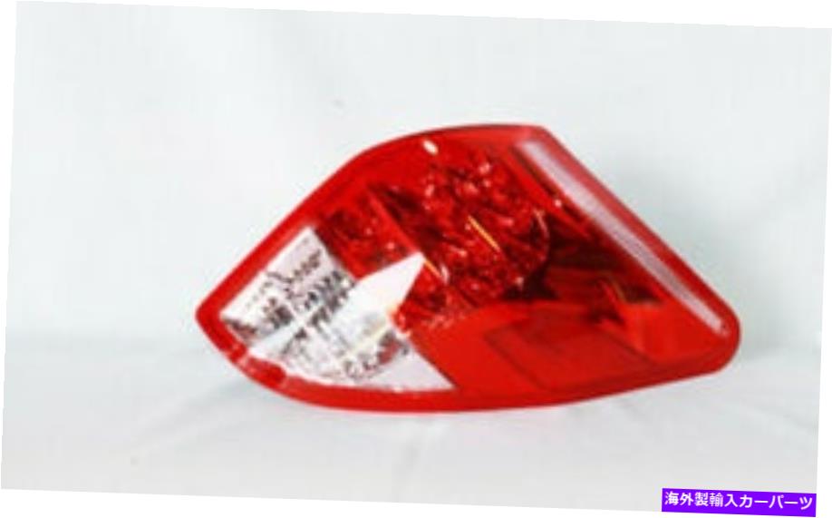 USテールライト テールライトアッシーTYC 11-6197-01 Tail Light Assy TYC 11-6197-01【並行輸入品】