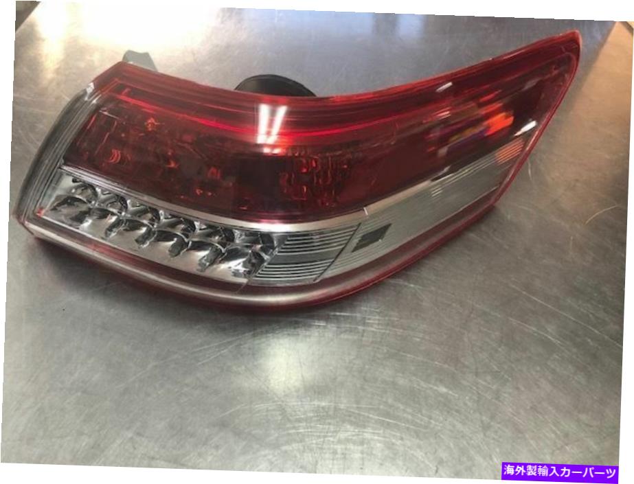 USテールライト 乗客テールライトクォーターパネルマウントフィット10-11カムリ425395 Passenger Tail Light Quarter Panel Mounted Fits 10-11 CAMRY 425395【並行輸入品】