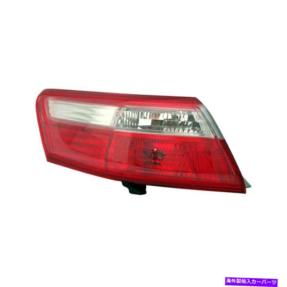 USテールライト トヨタカムリー07-09太平洋ベストドライバーサイド外装テールライト For Toyota Camry 07-09 Pacific Best Driver Side Outer Replacement Tail Light【並行輸入品】