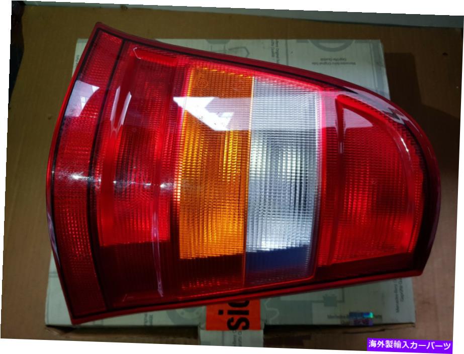 USテールライト メルセデスW168リアランプテールライト右純正NEW A1688200264 MERCEDES W168 REAR LAMP TAIL LIGHT RIGHT GENUINE NEW A1688200264【並行輸入品】