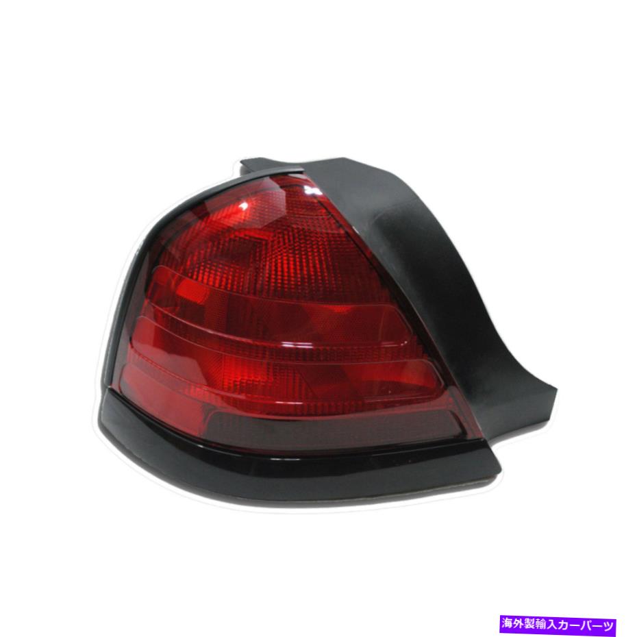 USテールライト 新しいOEM 2004-2011フォードクラウンビクトリア右テールライトランプW /警察 NEW OEM 2004-2011 Ford Crown Victoria RIGHT Tail light lamp w/ and w/o Police【並行輸入品】