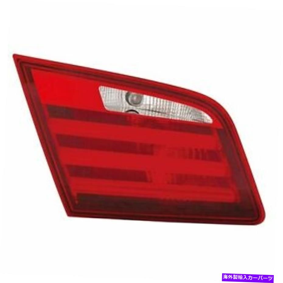 USテールライト BM2802107運転者側インナーテールライトレンズとハウジング BM2802107 DRIVER SIDE INNER TAIL LIGHT LENS AND HOUSING【並行輸入品】