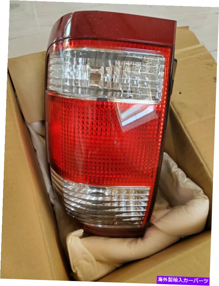 USテールライト 本物の日産パート - テールライト11-5351-00フィット99-04日産パスファインダー Genuine Nissan Part - Tail Light Right 11-5351-00 fits 99-04 Nissan Pathfinder【並行輸入品】